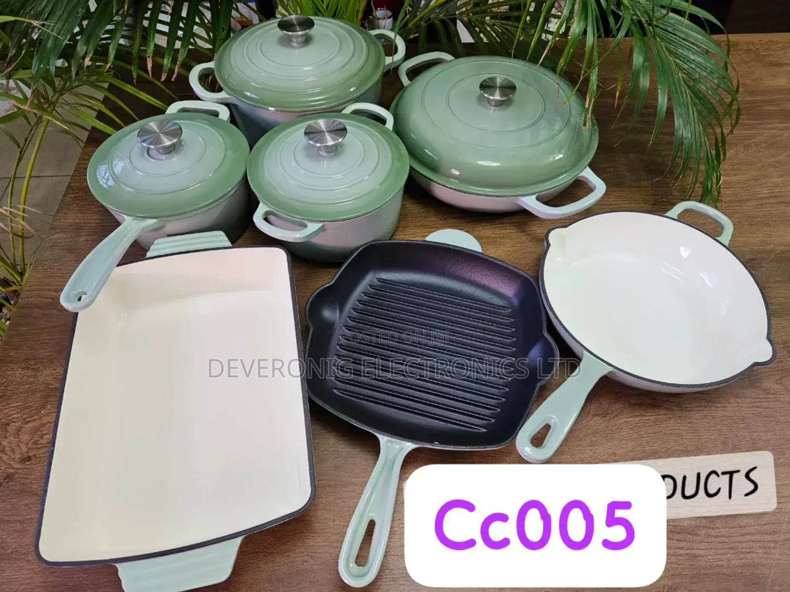 Cast Iron Cooking Set
