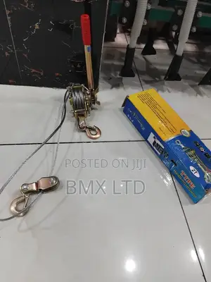 Heavy Duty Portable Come Along Puller for Emergency Recovery