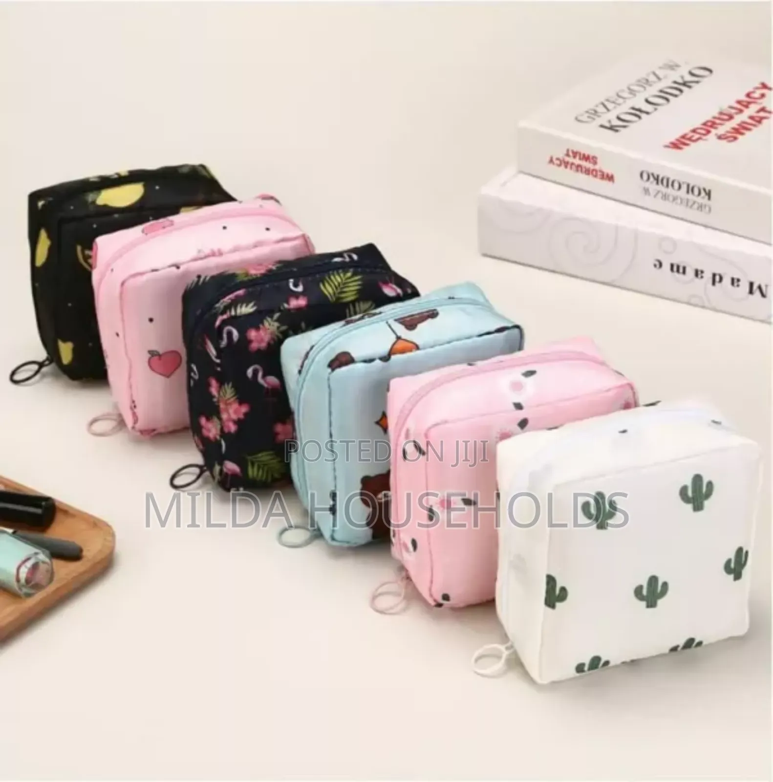 *Pad Pouch