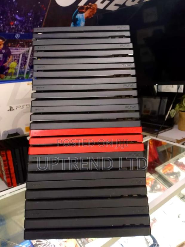 Ex Japan Playstation 4 Pro 1tb in Mint Condition