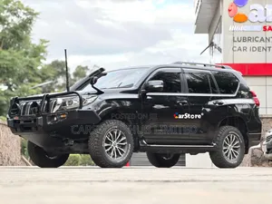 Toyota Land Cruiser Prado 2.8 2018 Black