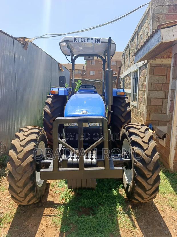 New Holland Tt75 - main view