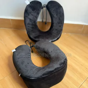 Black Comfortable Memory Foam U-Ahaped Neck Pillow