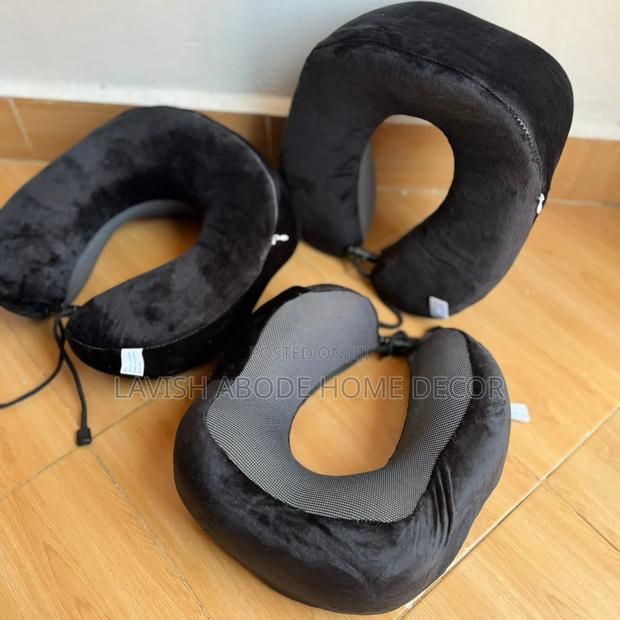 Black Comfortable Memory Foam U-Ahaped Neck Pillow - thumbnail 3