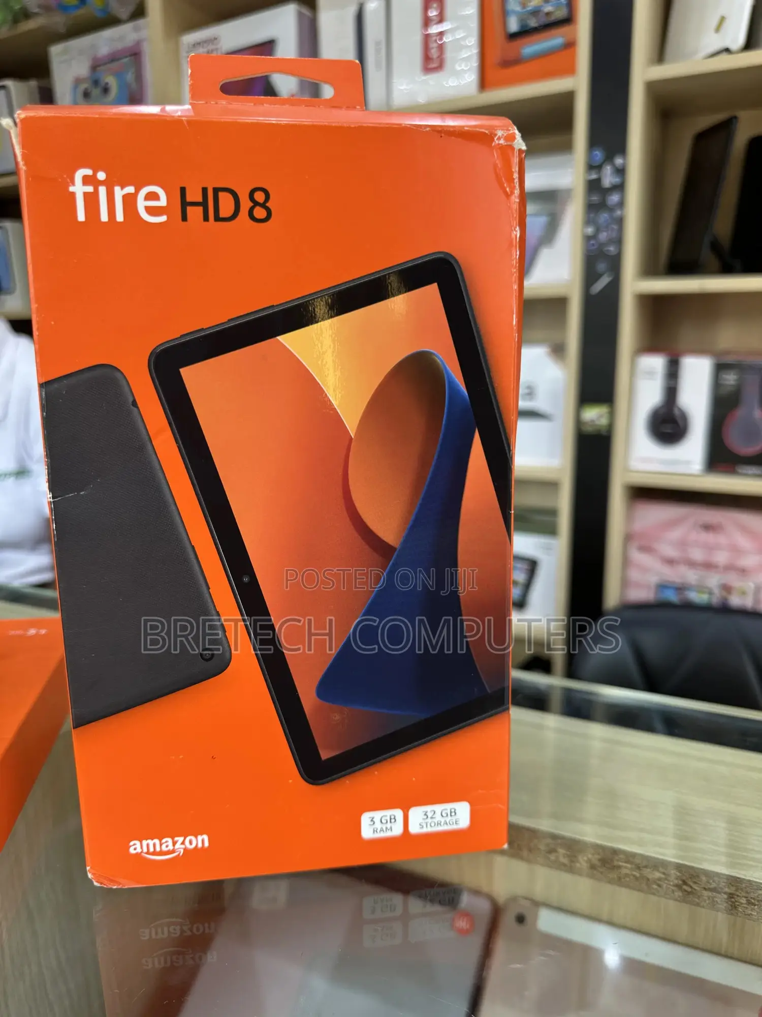 New Amazon Fire HD 8 32 GB Gray