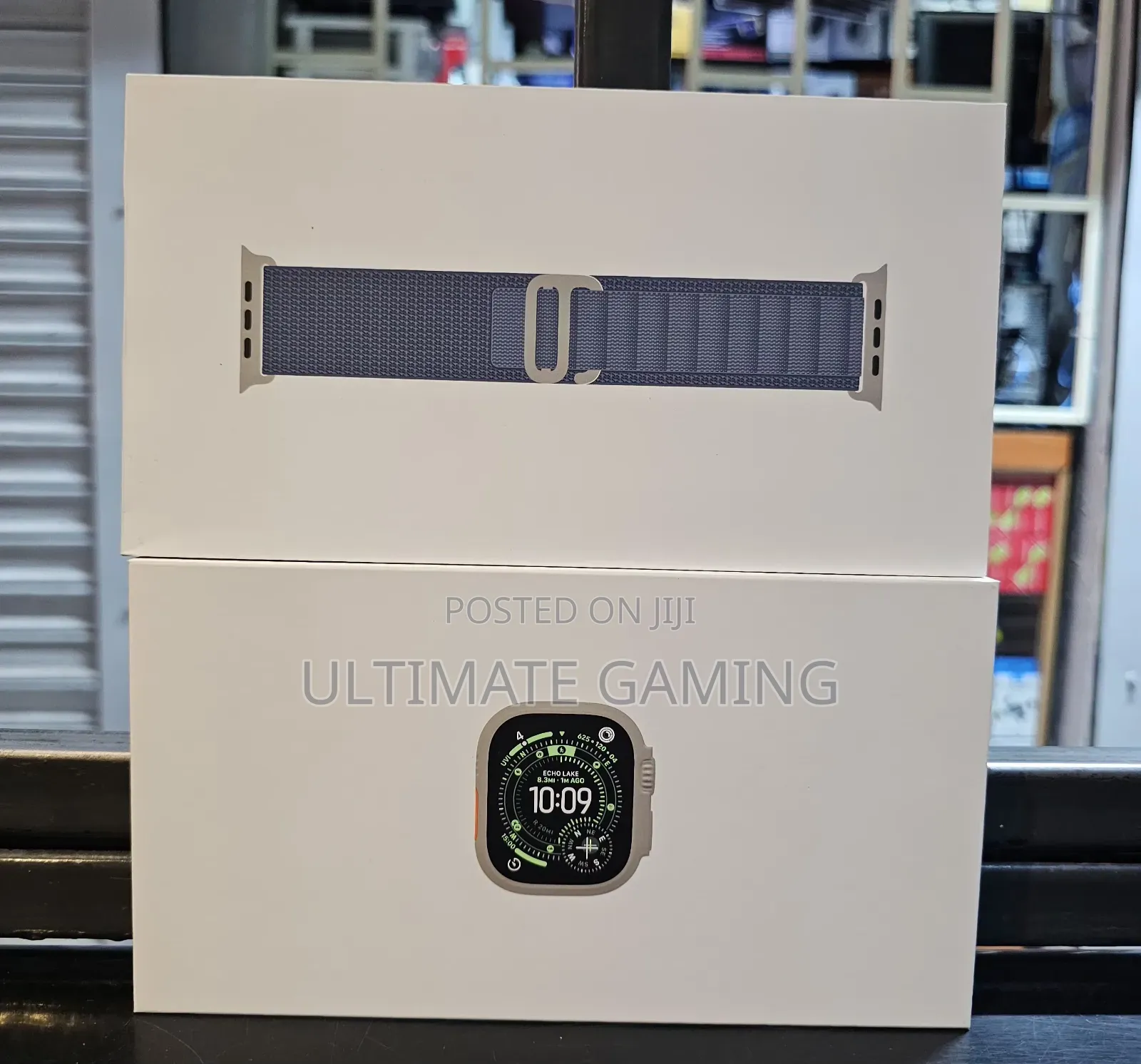 Apple Watch Ultra 3 in Natural Titanium 49mm