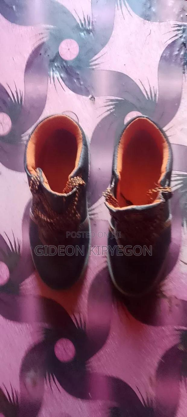 Safety Boots - main view