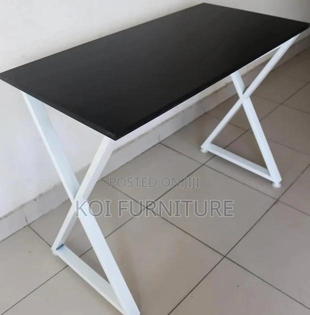 Office Desk; 1400mm Generic Computer Tables for Home and Office