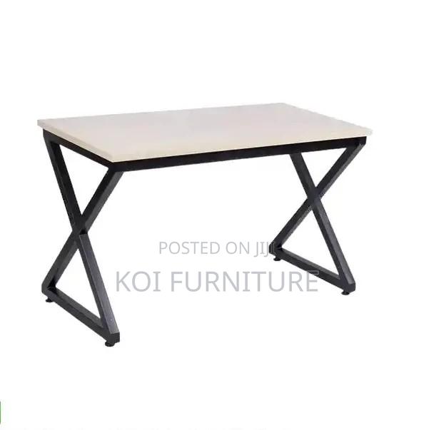 Office Desk; 1400mm Generic Computer Tables for Home and Office - thumbnail 2