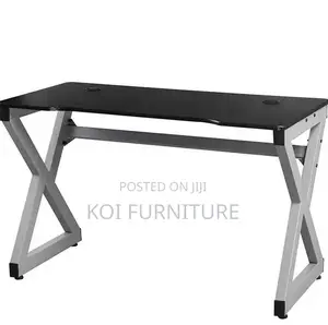 Office Desk; 1400mm Generic Computer Tables for Home and Office