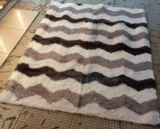 Modern Living Room Patched Carpet - main view