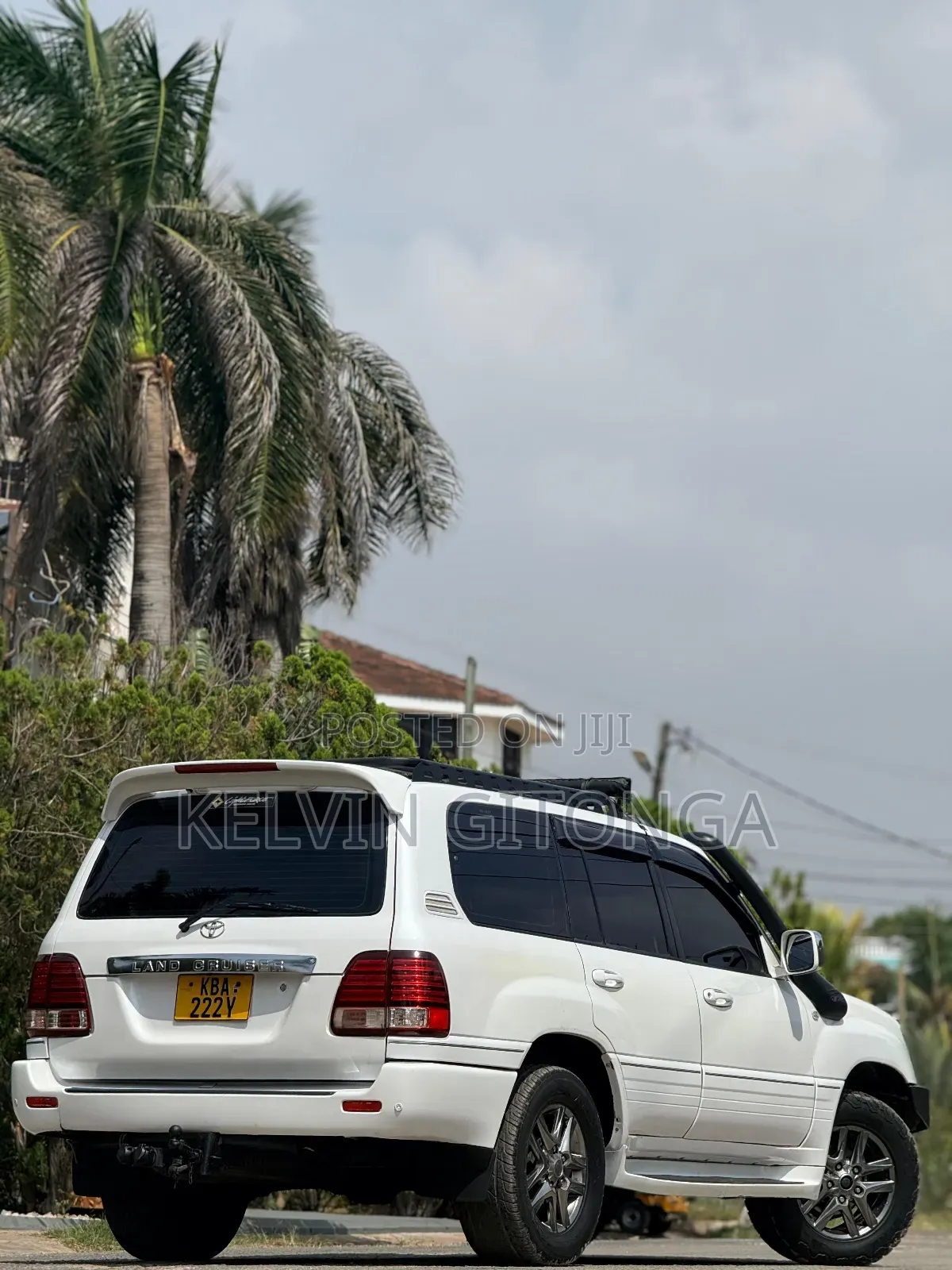 Toyota Land Cruiser Prado 2006 White