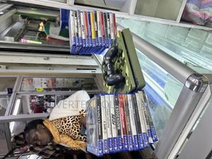 Play Station 4 Slim - thumbnail 2