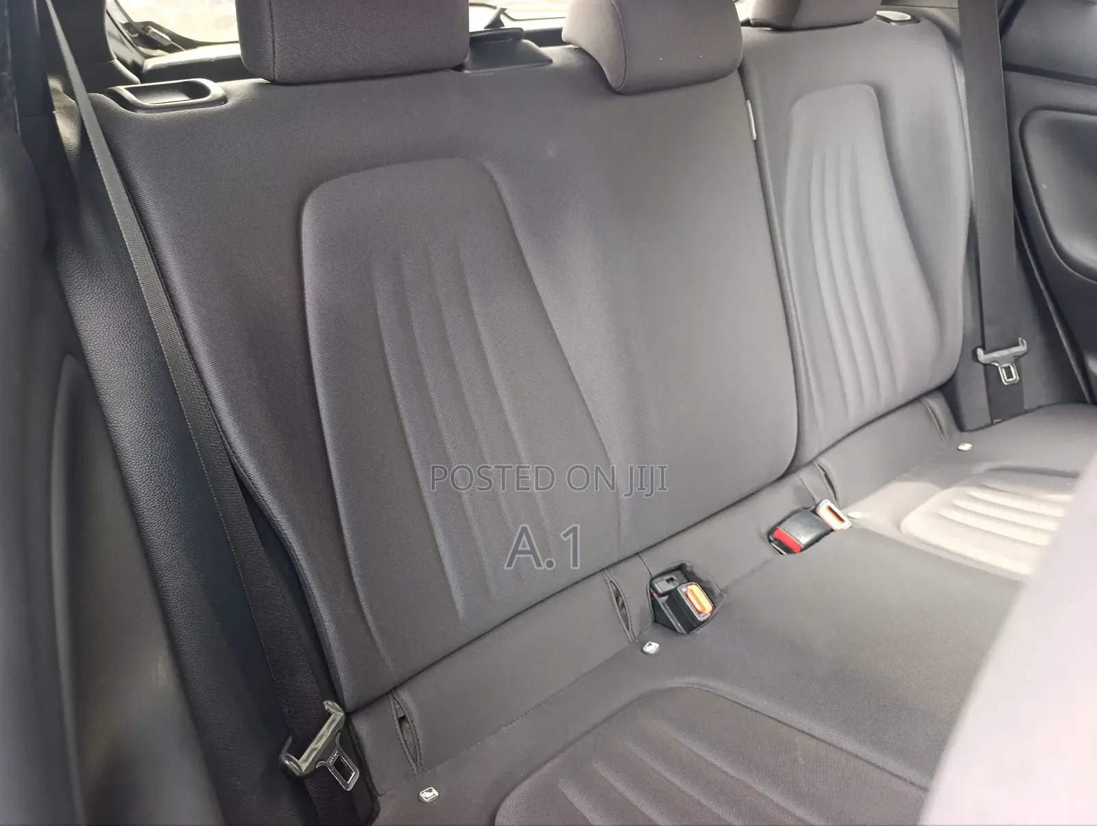 Toyota Yaris 1.5 Sedan LE 2020 Black