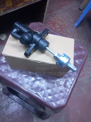 Clutch Master Cylinder Kdh200