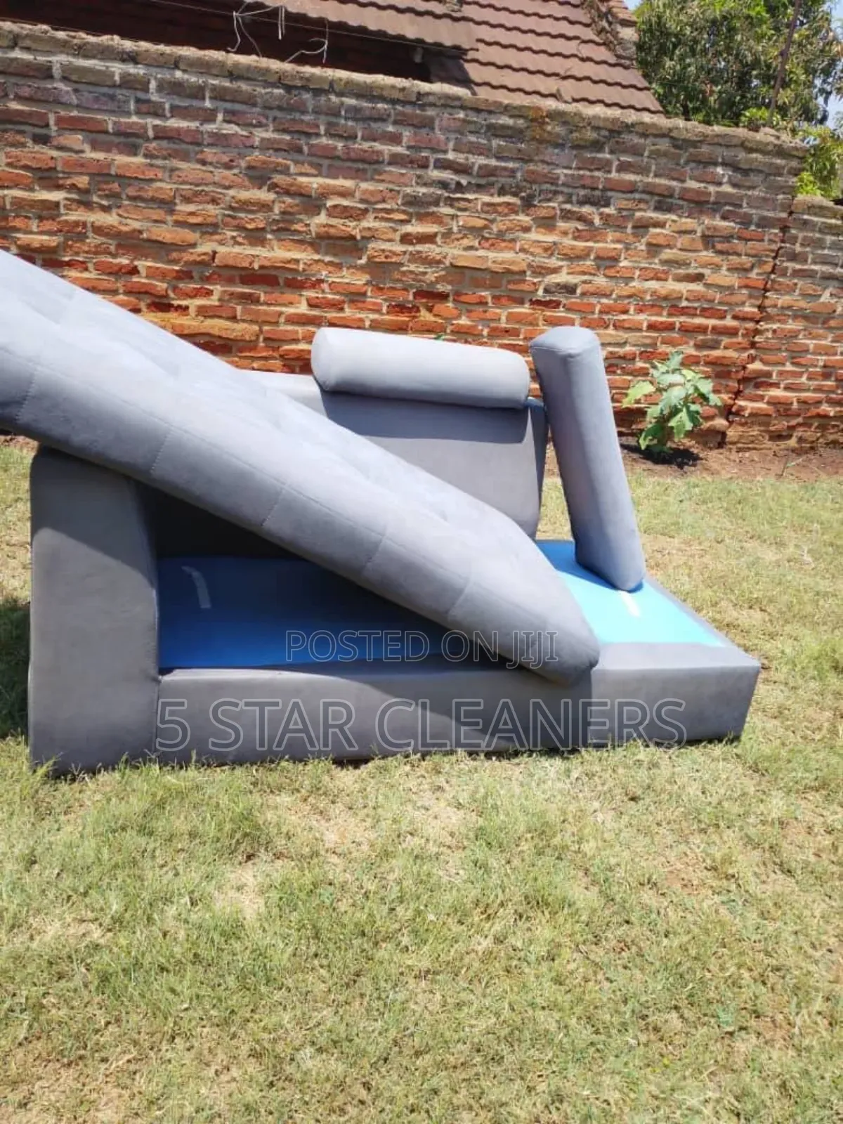 General Sofaset Cleaning at It's Finest