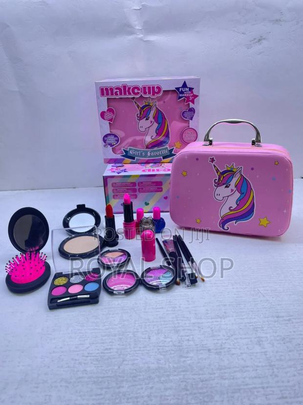 Make Up Kit/ Set - main view
