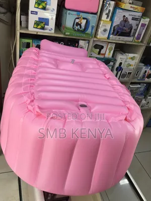 Foldable And Soft Inflatable Baby Bathhub