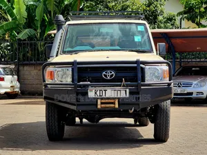 Toyota Land Cruiser 76 Series 2017 Beige