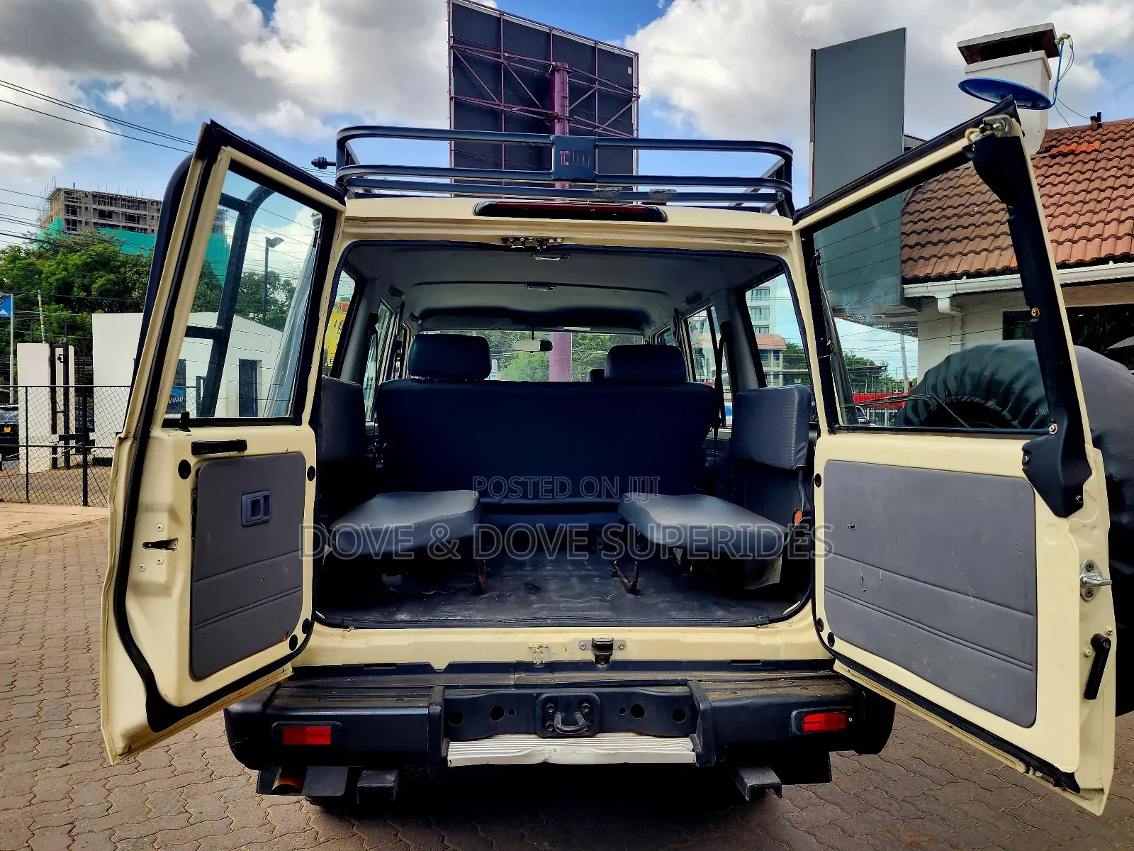 Toyota Land Cruiser 76 Series 2017 Beige
