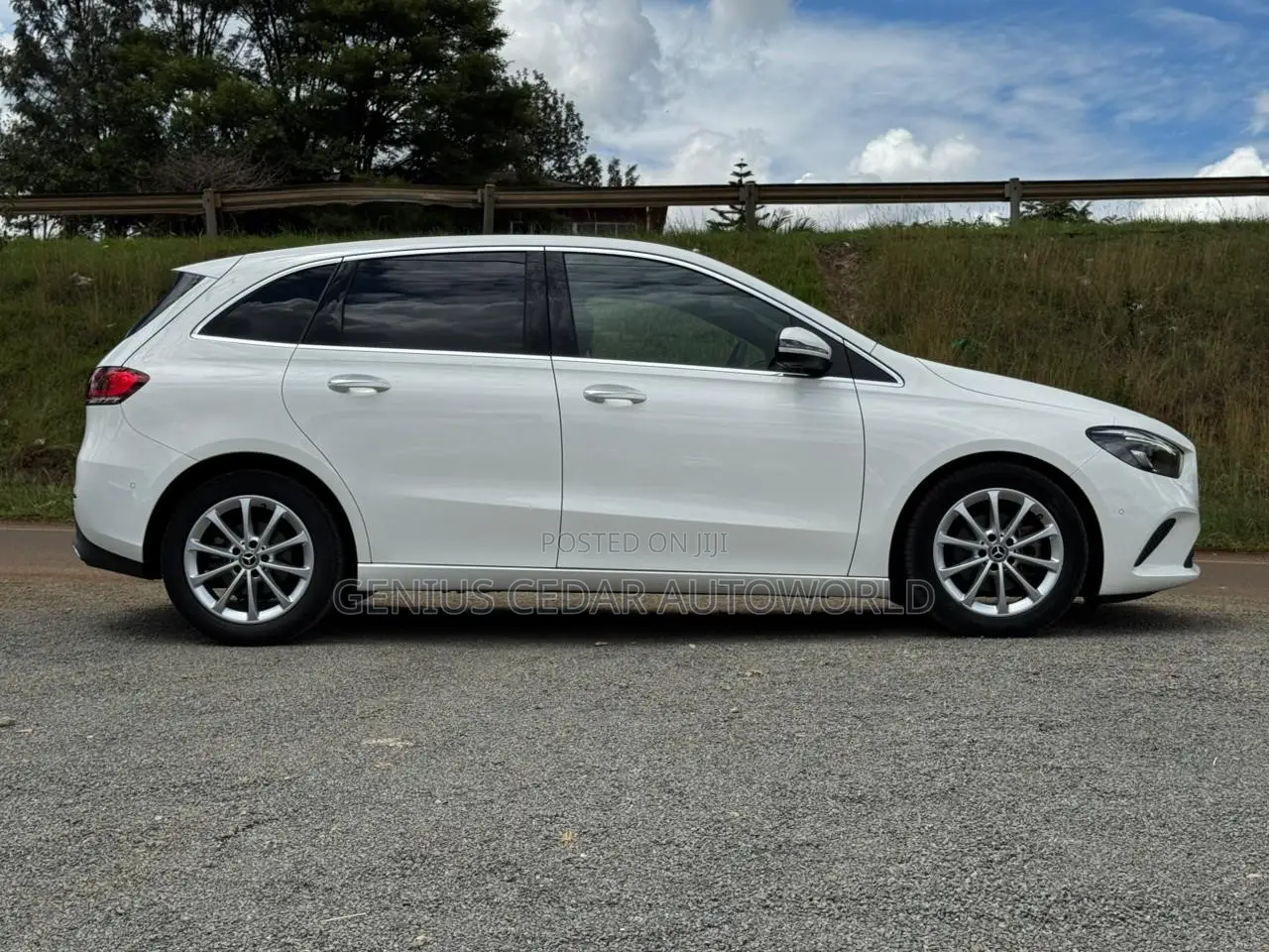 Mercedes-Benz C180 2019 White
