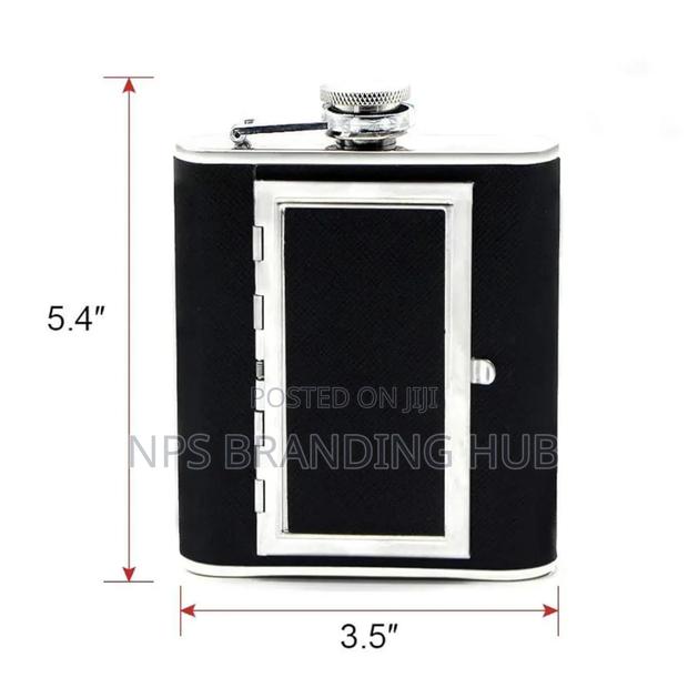 Stainless Steel Hip Flask With a Hidden Cigarette Storage R.T - thumbnail 3