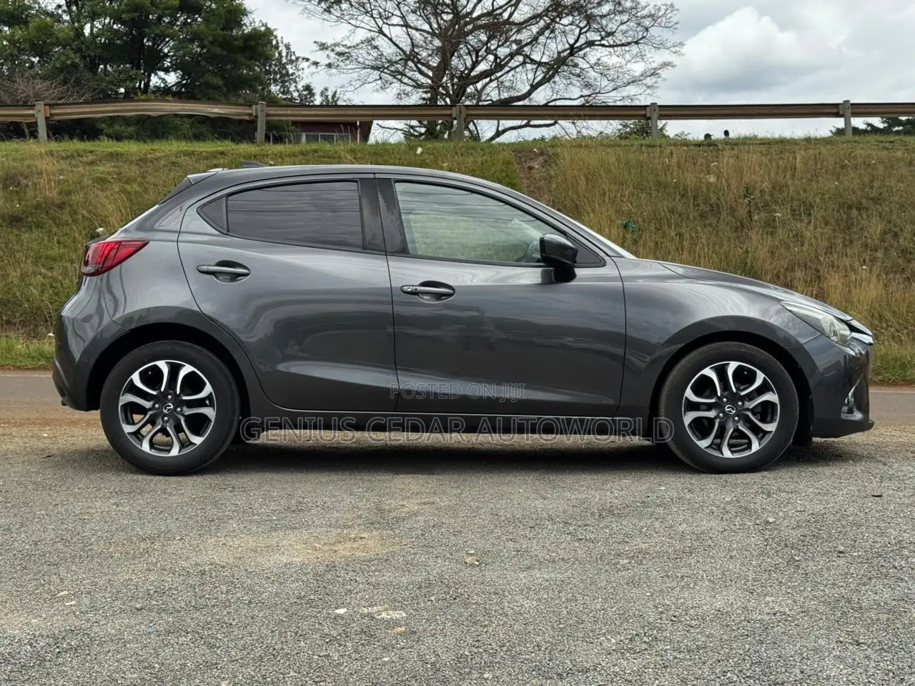Mazda Demio 2018 Gray