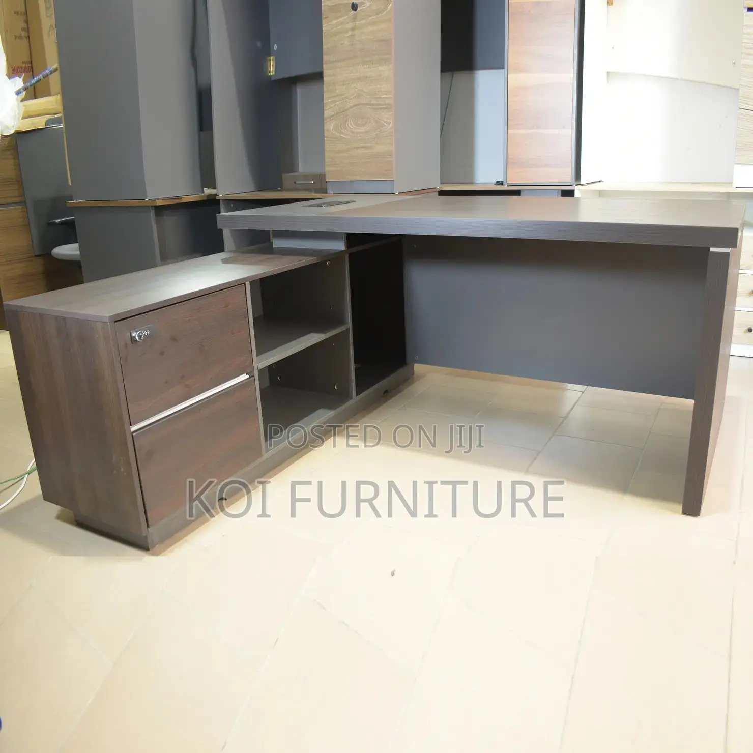 Office Desk; 180cm Executive Desk With L Return