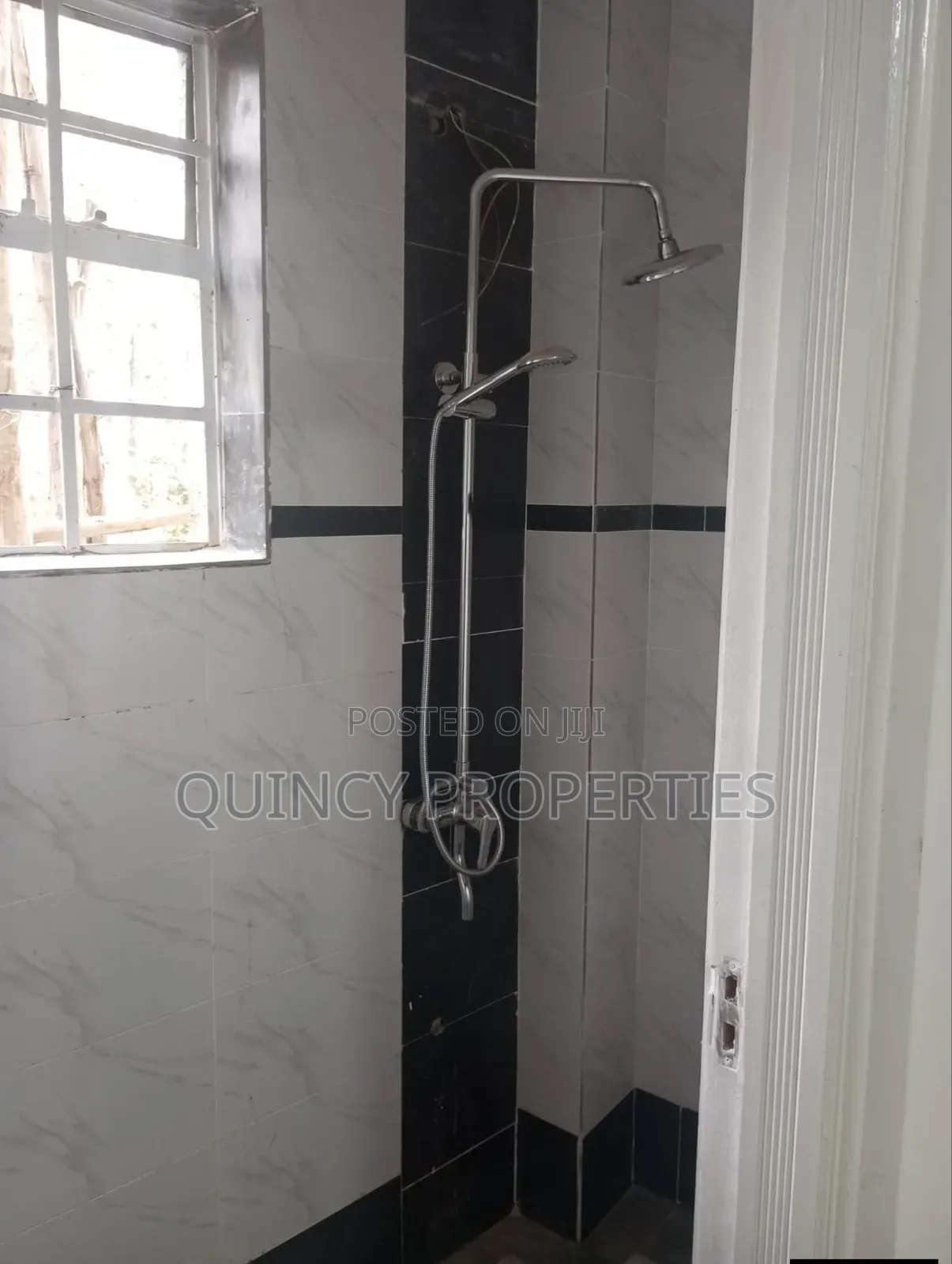 3bdrm Apartment in Ruaka for rent
