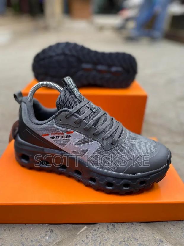 Skechers Trainers - thumbnail 2