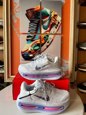 Nike Vomero Premium