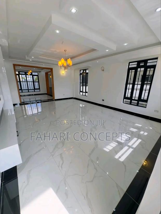 3bdrm Villa in Mugutha, Kimbo for sale - thumbnail 4