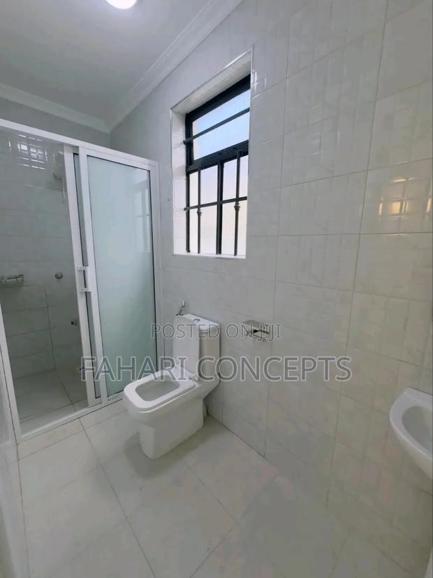 3bdrm Villa in Mugutha, Kimbo for sale - thumbnail 13