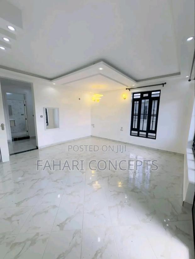 3bdrm Villa in Mugutha, Kimbo for sale - thumbnail 15