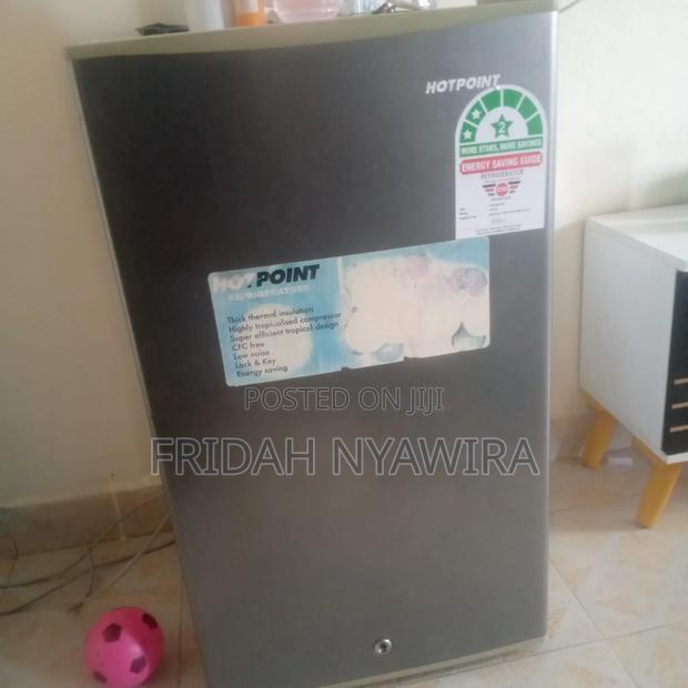 Mini Fridge - thumbnail 5