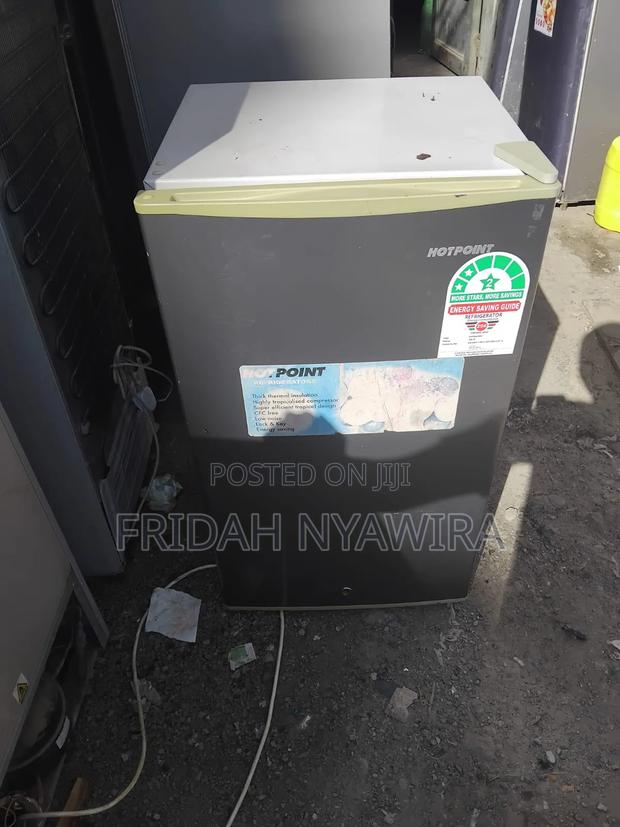 Mini Fridge - thumbnail 6