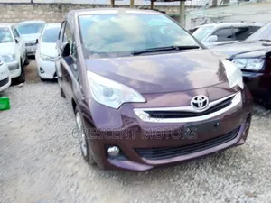 Toyota Ractis 2016 Maroon
