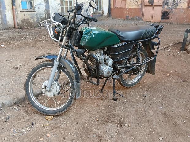 Motorcycle 2022 Black - thumbnail 3
