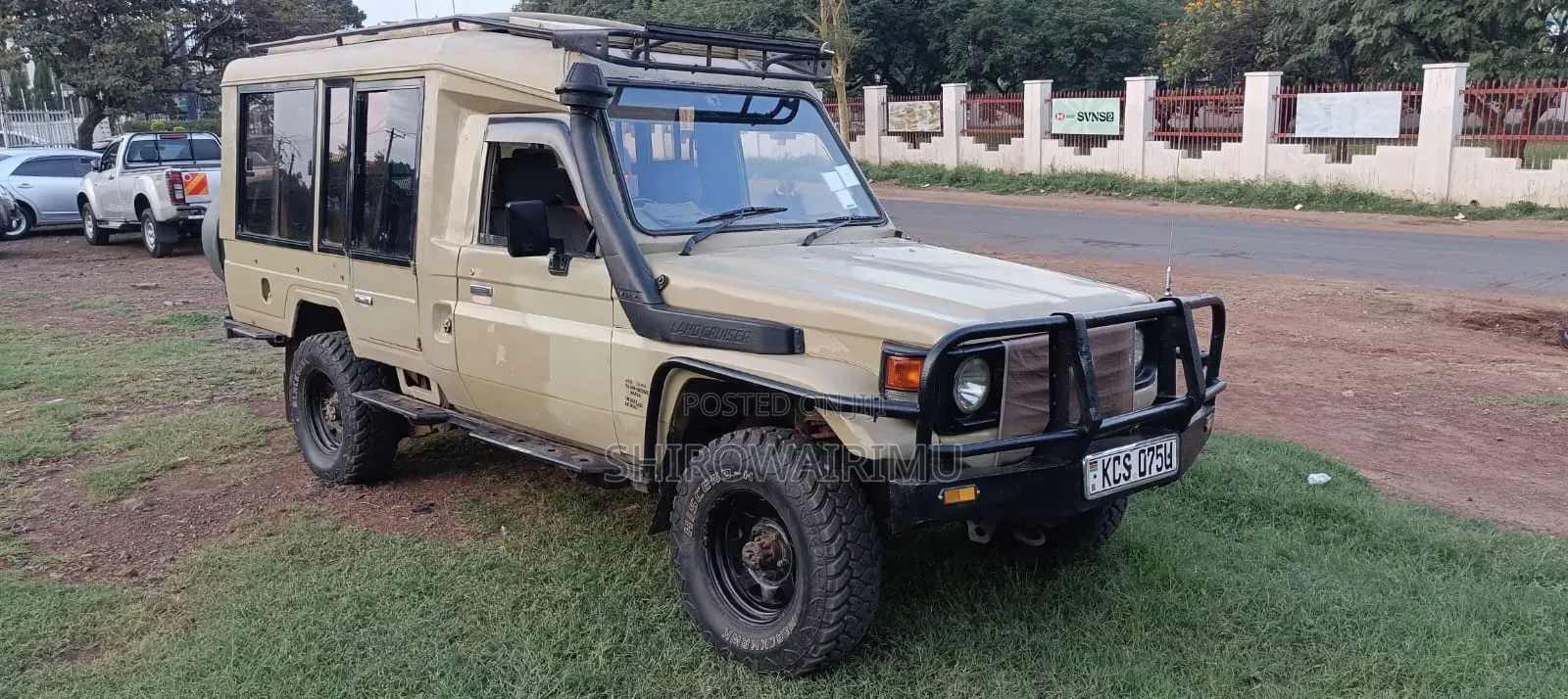 Toyota Land Cruiser 2003 Beige