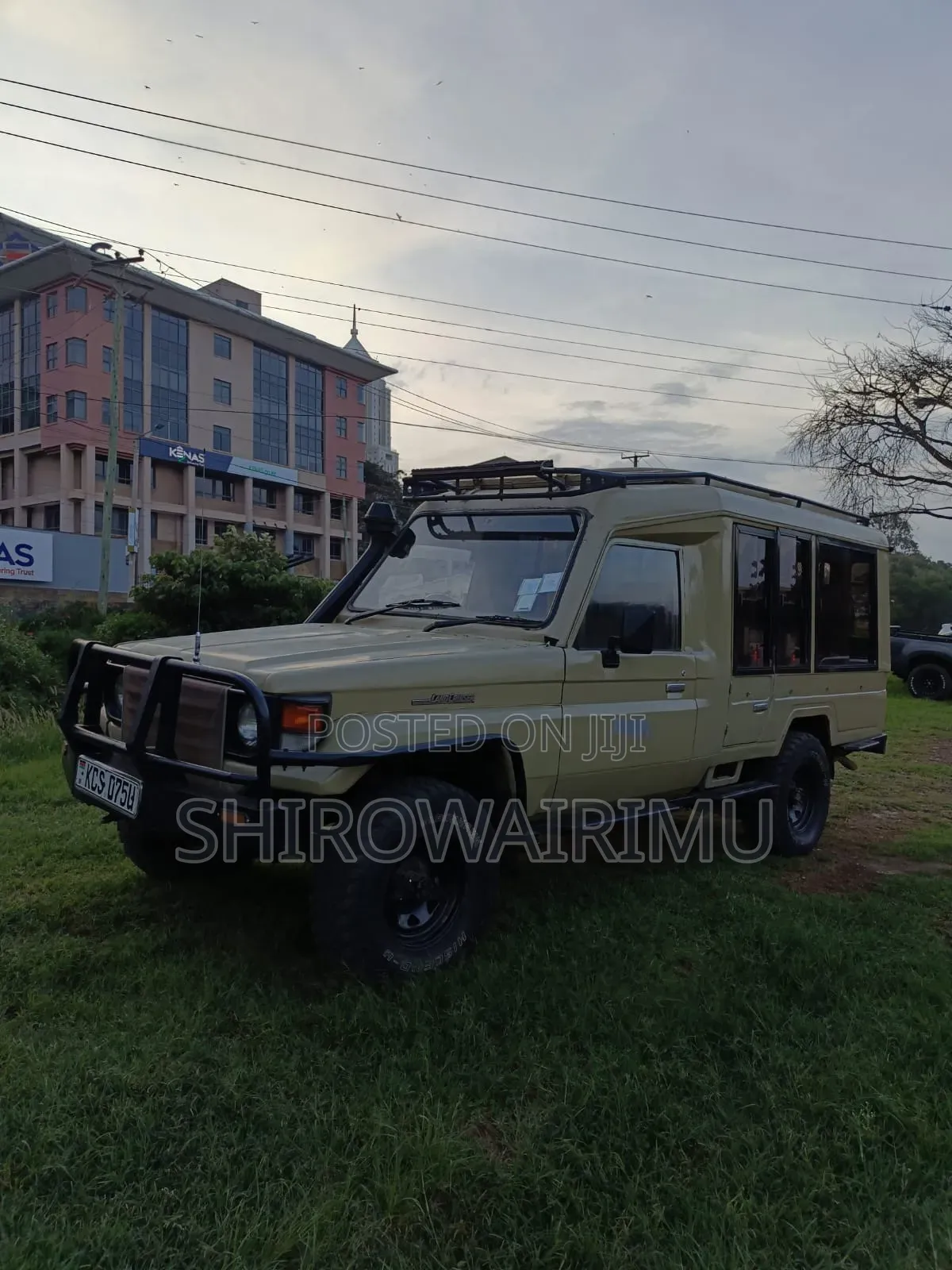 Toyota Land Cruiser 2003 Beige