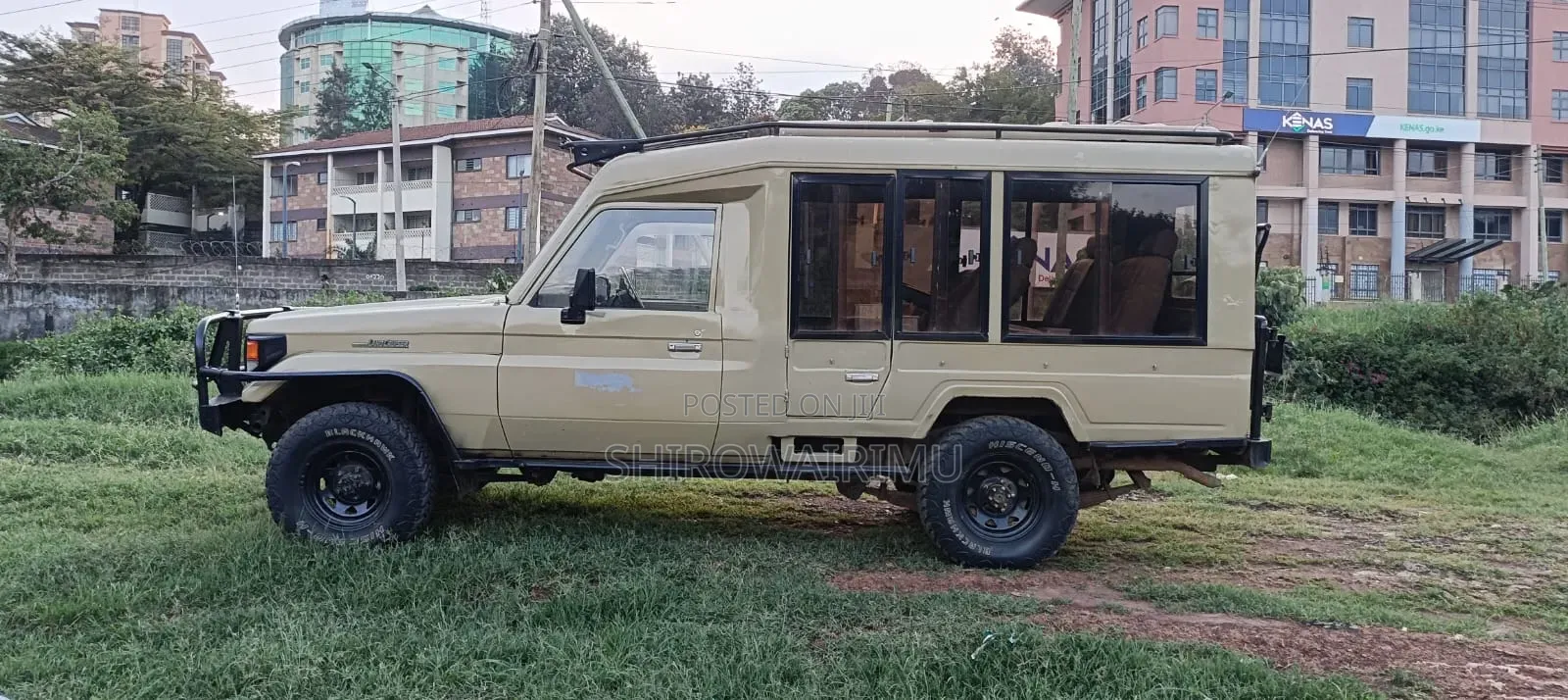 Toyota Land Cruiser 2003 Beige
