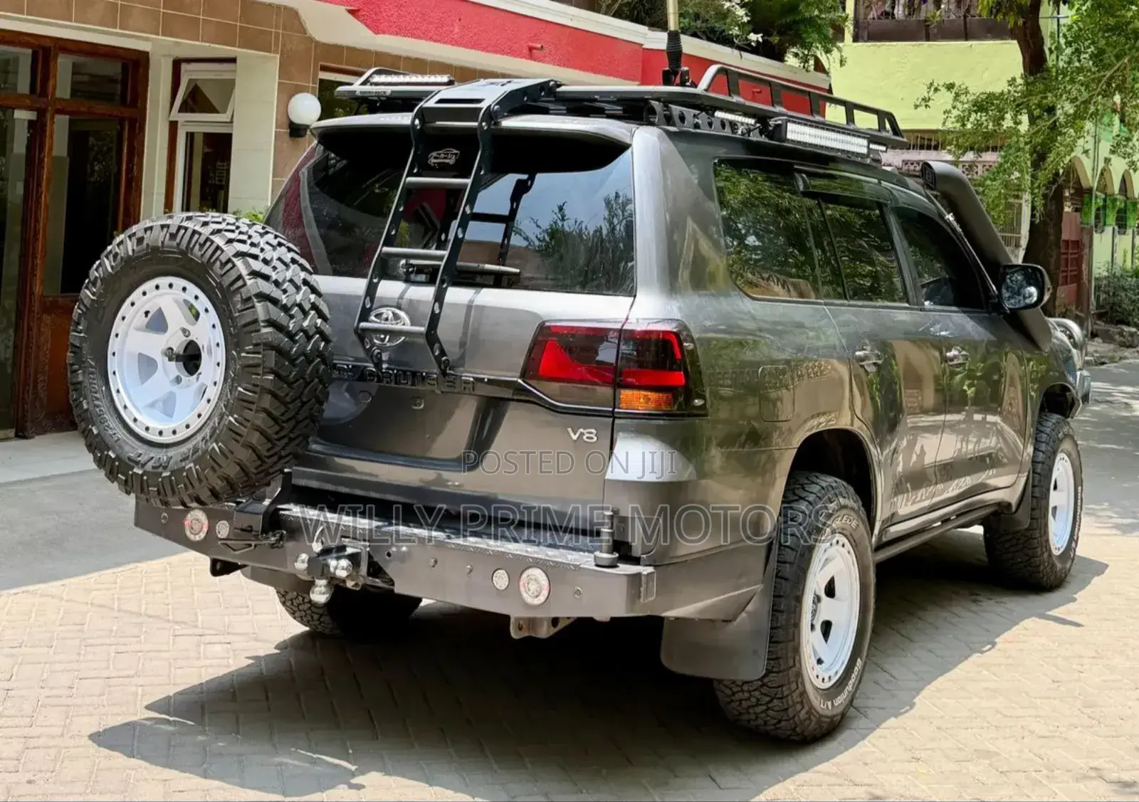 Toyota Land Cruiser 4.5 V8 TD 2018