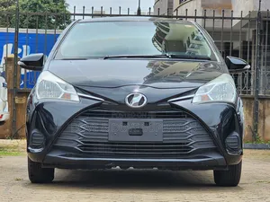 Toyota Vitz 1.3 FWD 5dr 2018 Black