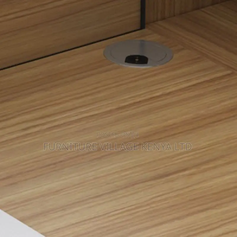 Office Workstation ; 2- Way Modular Office Workstation