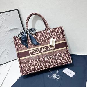 Quality Handbags - thumbnail 2