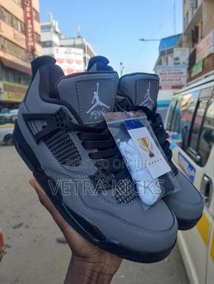 Nike Brand New Jordan 4 Cactus Jack - thumbnail 2