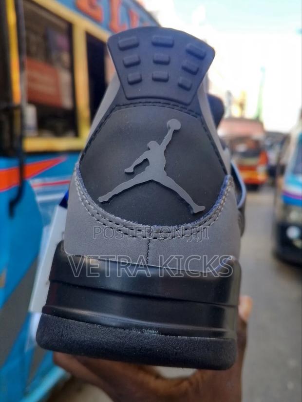 Nike Brand New Jordan 4 Cactus Jack - thumbnail 6