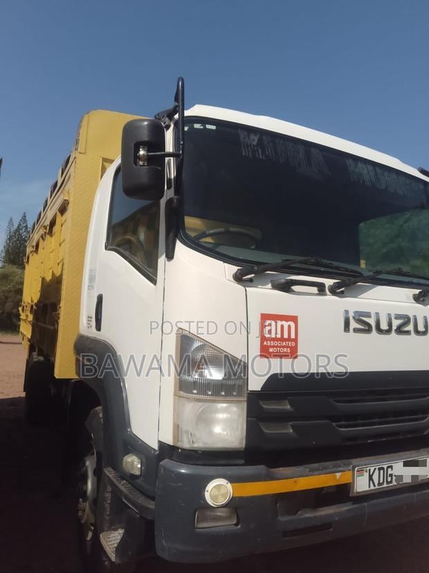 Isuzu FTR 2021 KDD - thumbnail 2
