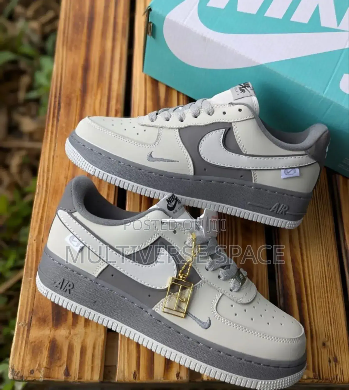 Nike Air Force Low Wolf Grey Sneakers