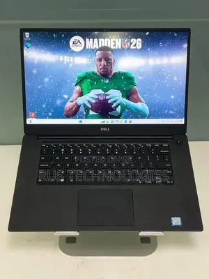 Laptop Dell Precision 15 5540 16GB Intel Core i9 SSD 512GB
